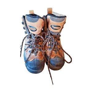 Vasque Womens Hiking Boots Arctic Brown Leather Insulated Size 8